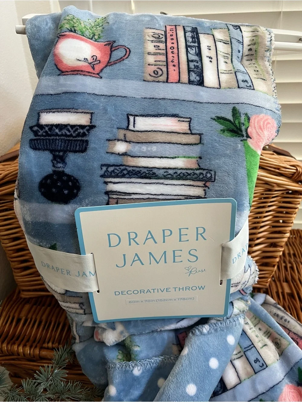 Draper James Books Throw Reversible Blanket NWT